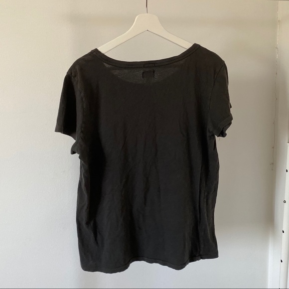 Ralph Lauren tee ♡ - Picture 3 of 3